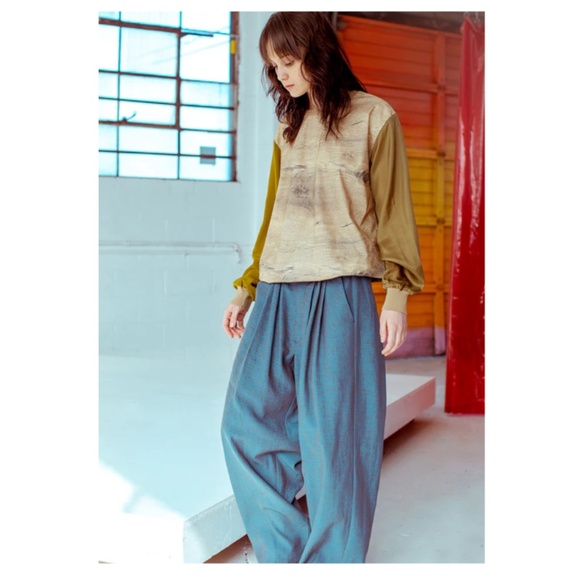 BLESS no.64 ultrawidepleated pants NEW - Picture 3 of 4